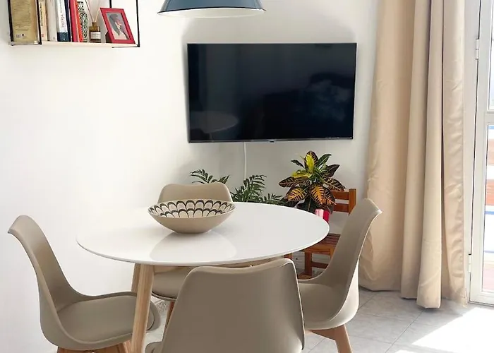 아파트 Apto Luminoso Con Vistas Al Mar *