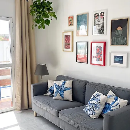 Apto Luminoso Con Vistas Al Mar *